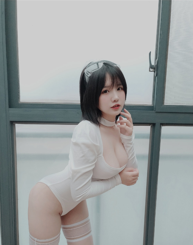 阿半今天很开心 写真合集[40套][持续更新]