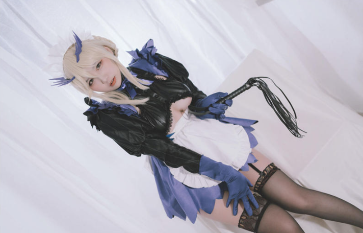 阿半今天很开心 黑枪呆女仆 [69P-756MB]