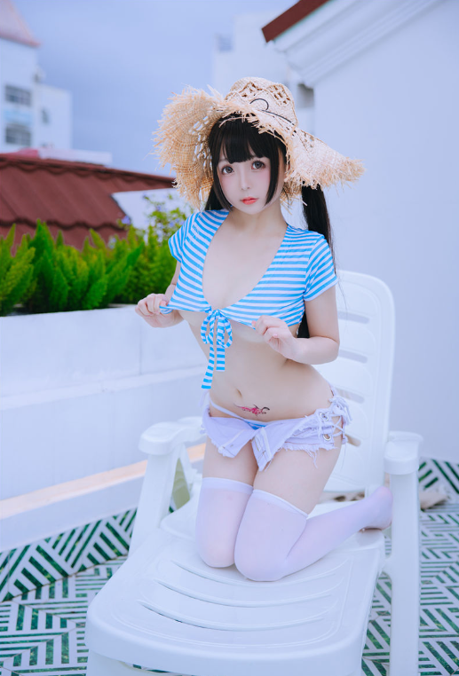 日奈娇 蓝白条[90P3V-644M]