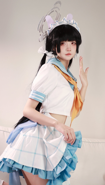 五更百鬼 cos 二月舰长 —— 二次元爱好者不能错过的舰装魅力演绎