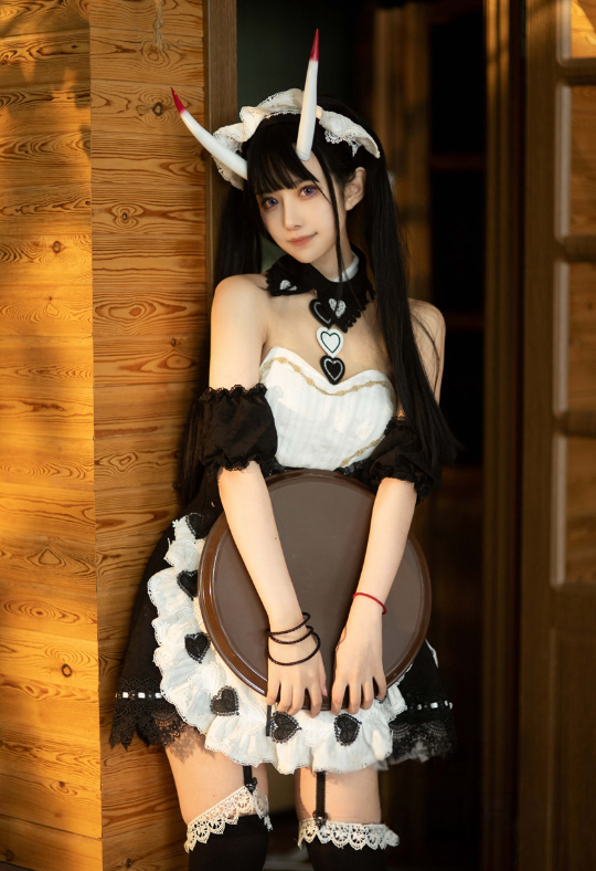 Shika小鹿鹿Cosplay登场|能代女仆的次元日常感