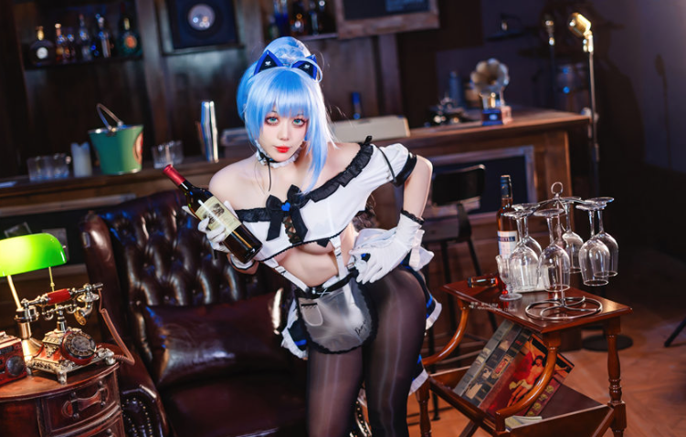 阿九从不咕咕 Cosplay 交错战线·杜兰德尔｜钢铁意志下的冷静锋芒