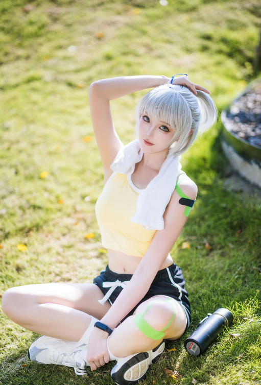 瓜希酱 白月魁运动服 [15P-50.9MB]