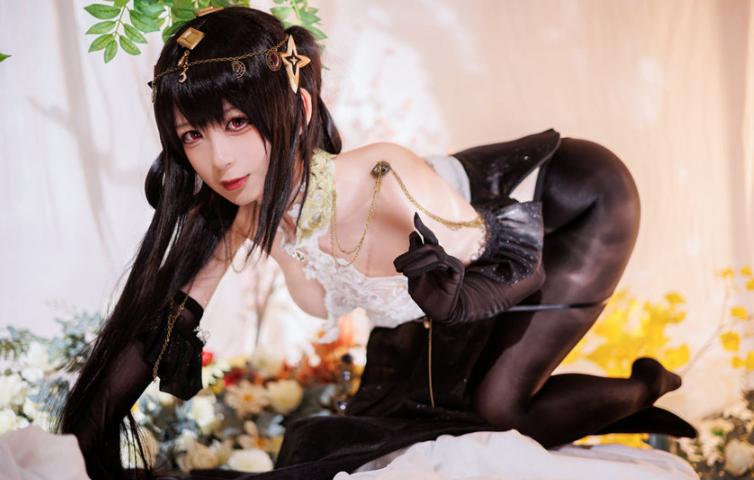 樱落酱w  Cosplay|碧蓝航线.镇海「潋滟水色」的流光静影