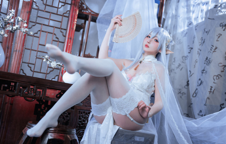 rioko凉凉子 Cosplay｜阿尔比恩旗袍的冷艳秩序感
