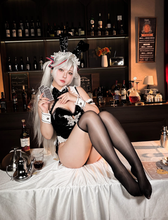 半半子 碧蓝航线 欧根亲王 [62P-333MB]