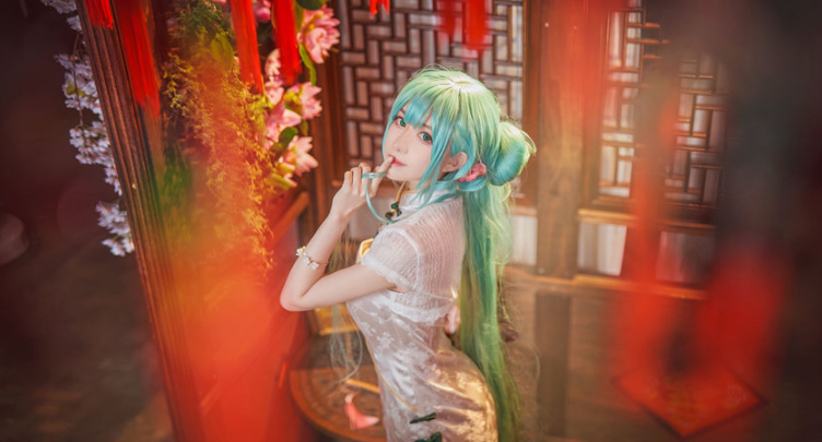 Shika小鹿鹿 Cosplay｜初音韶华的青春旋律