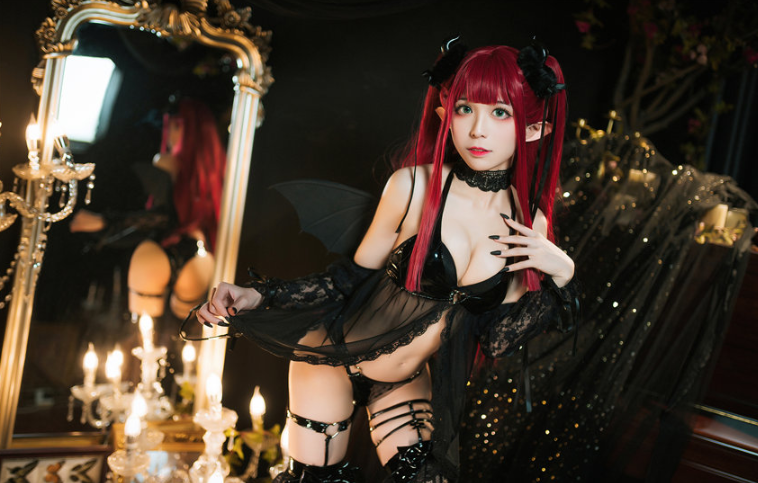 Tomoyo酱 Cosplay｜更衣人偶利兹恶魔的暗甜魅惑