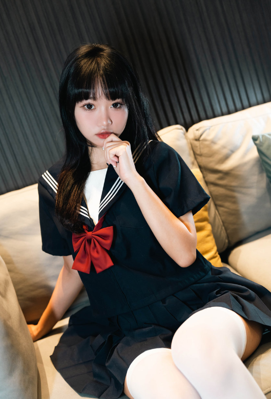 柒柒要乖哦 Cosplay|白丝死库水的清甜元气感