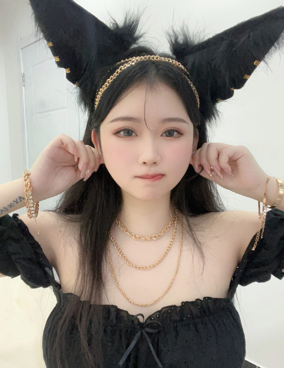 是依酱吖 黑狼[34P2V-135M]