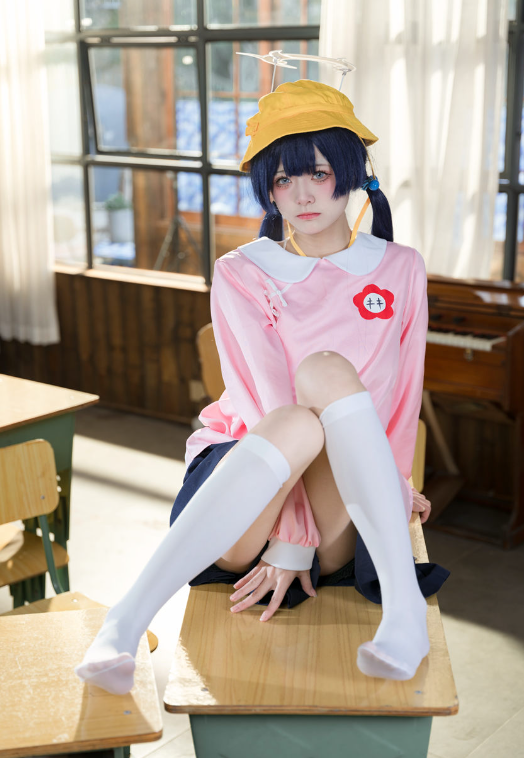 九柒喵 妃咲幼稚园 (蔚蓝档案) [25P-111M]