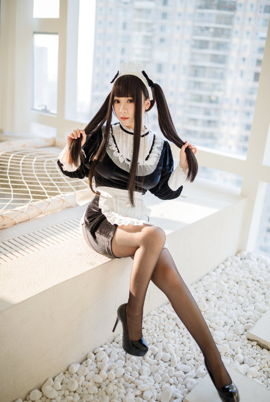 胡桃猫Kurumineko 更衣女仆 [71P4V-2.39GB]