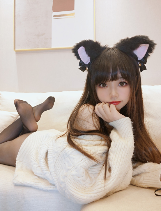 雪琪SAMA 油亮黑丝太太 [50P1V-648MB]