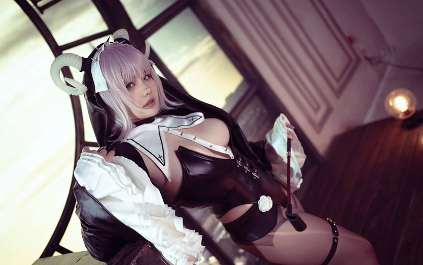 阿半今天很开心 开裆裤恶魔[75P2V-305M]