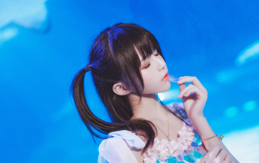 桜桃喵 水族馆 [15P-226MB]