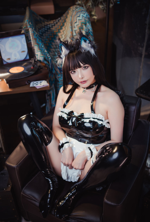 秋和柯基 猫女仆[55P1V-1.72GB]