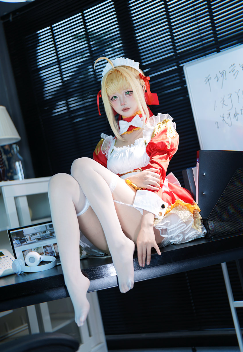 五更百鬼 FGO 尼禄 女仆 [15P-166M]