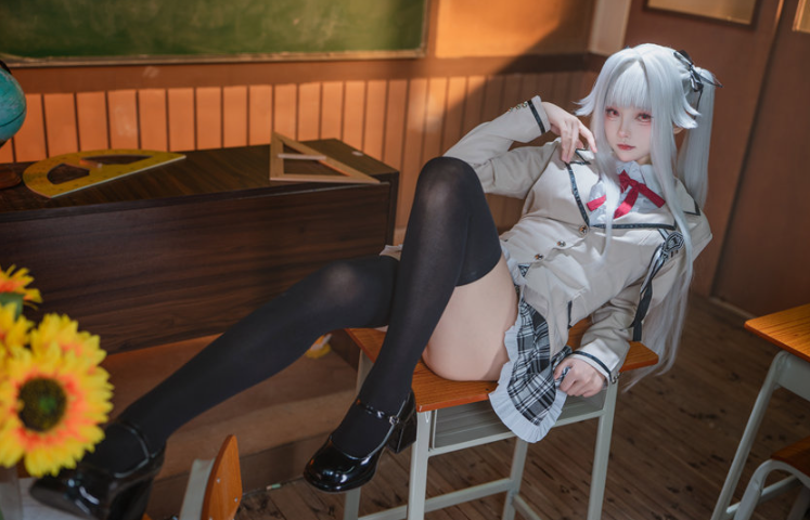 大大卷卷小卷 美少女万华镜 校服 [29P-154M]