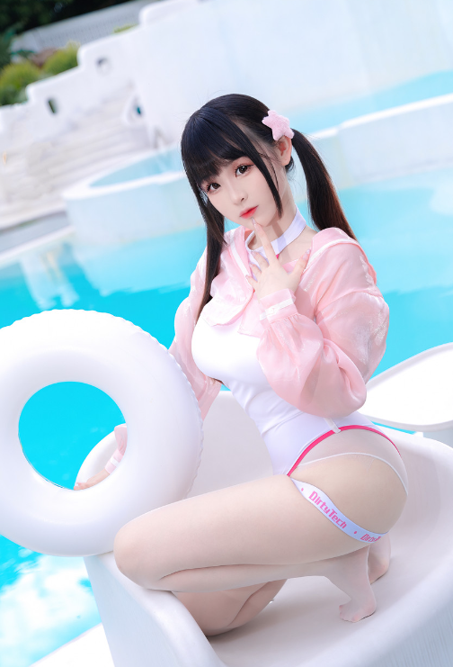miko酱ww 粉白海月姬 [29P-553MB]