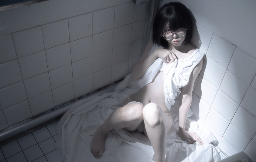 纸悦Etsu_ko 小背心[20P-31M]